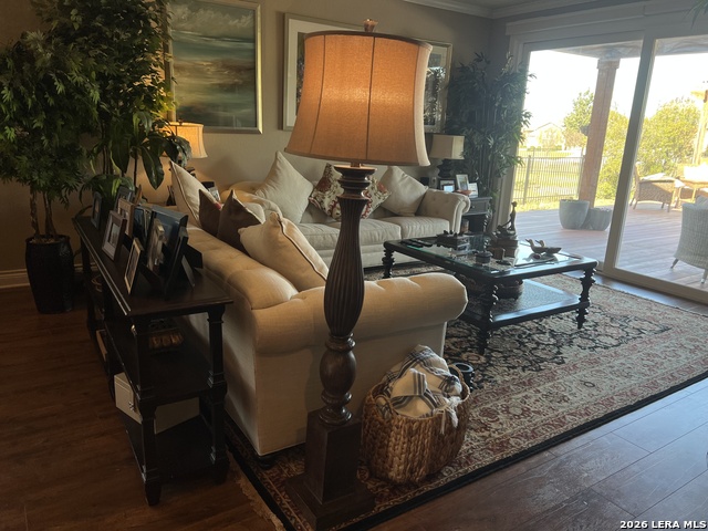 Image 20 of 49 For 13017 River Station