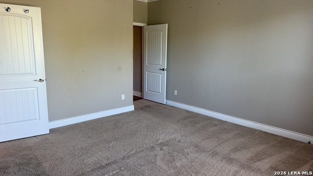 Image 34 of 49 For 13017 River Station