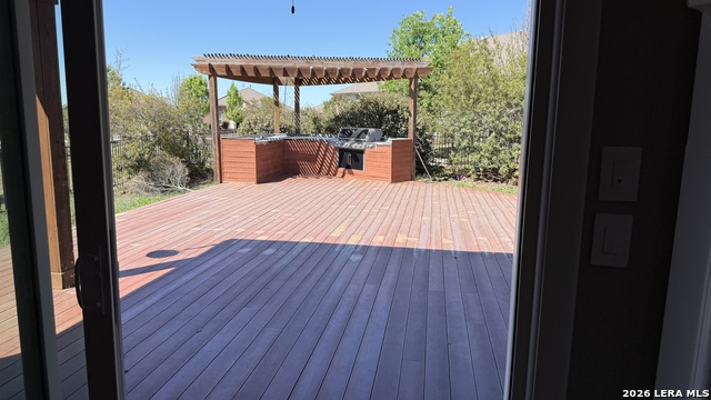 Image 40 of 49 For 13017 River Station