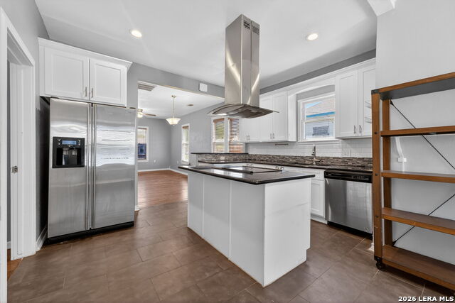 Image 8 of 15 For 139 Ward  