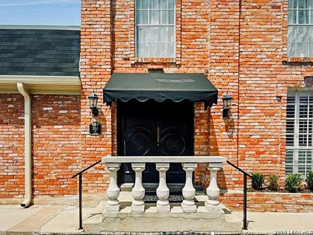 Image 4 of 4 For 8033 N New Braunfels  100d