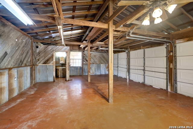 Image 15 of 49 For 386 County Road 763