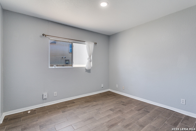 Image 20 of 25 For 9103 Tezel Landing