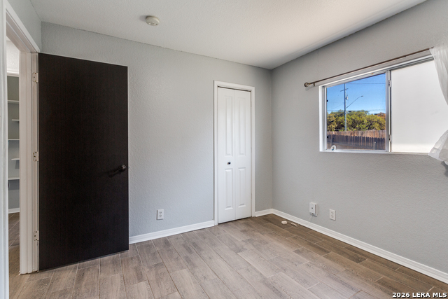 Image 21 of 25 For 9103 Tezel Landing