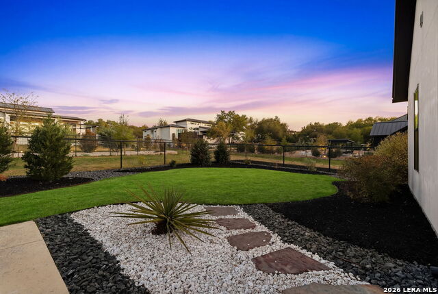 Image 52 of 53 For 9843 Midsomer Pl