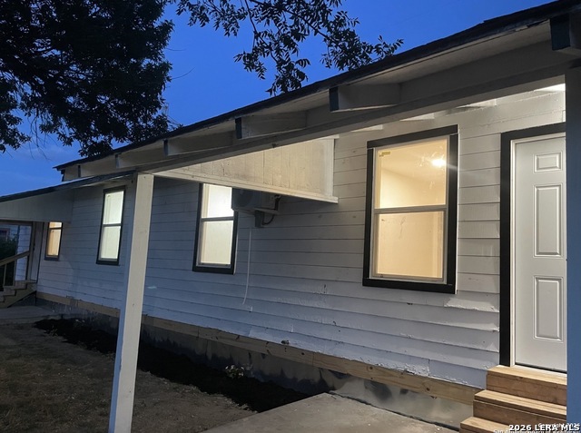 Image 6 of 27 For 3114 Saturn  