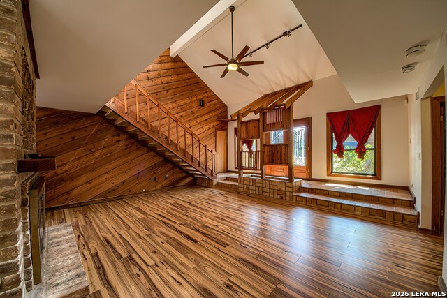 Image 4 of 28 For 15439 River Bnd