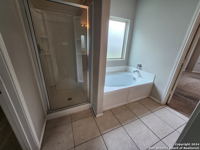 Image 12 of 50 For 6022 Julians