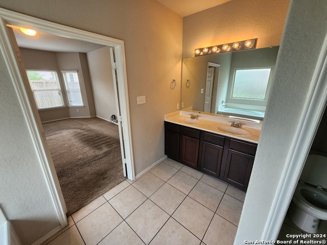 Image 13 of 50 For 6022 Julians