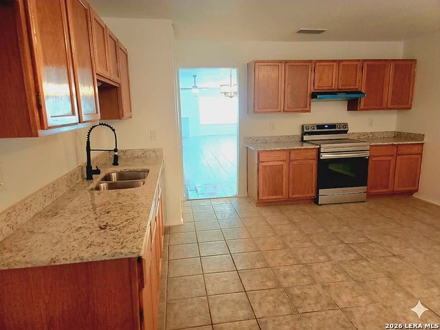 Image 7 of 14 For 10402 Country Breeze