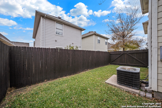 Image 18 of 19 For 2619 Crown Arbor Dr