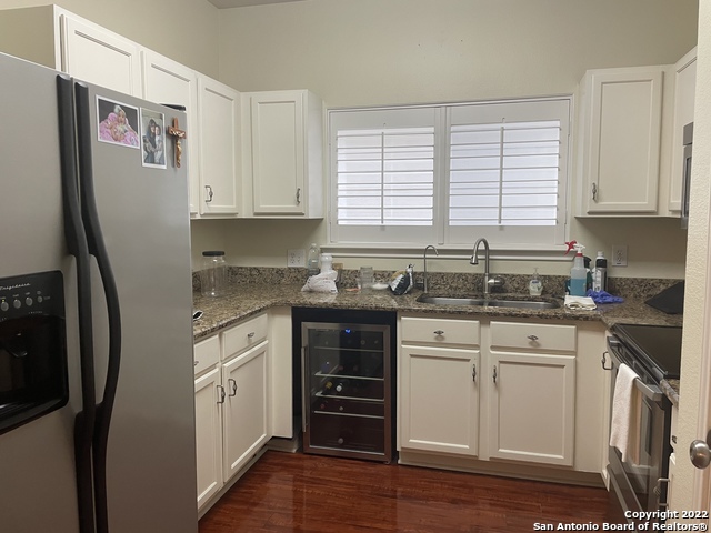 Image 3 of 19 For 2619 Crown Arbor Dr