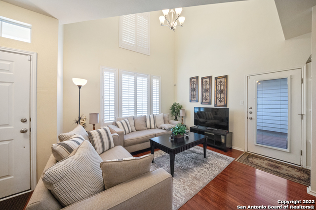 Image 6 of 19 For 2619 Crown Arbor Dr