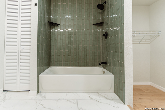 Image 10 of 17 For 115 Huxley Dr