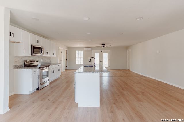 Image 4 of 17 For 115 Huxley Dr