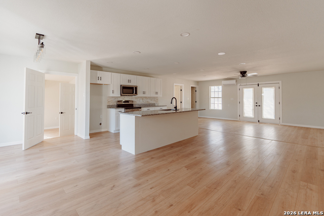 Image 5 of 17 For 115 Huxley Dr