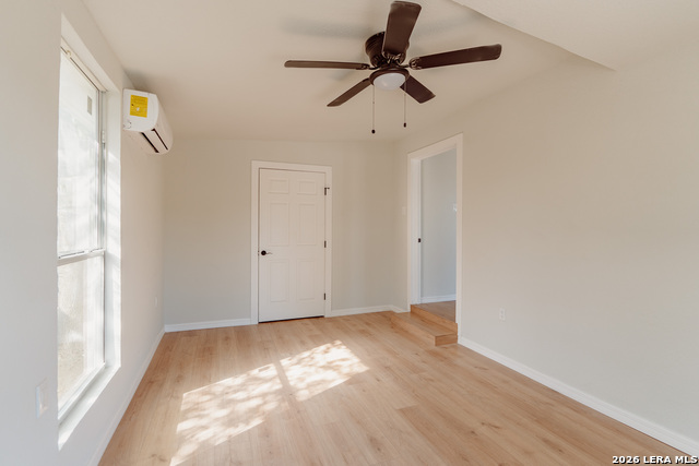 Image 8 of 17 For 115 Huxley Dr