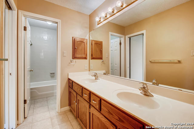 Image 19 of 25 For 8826 Lost Woods