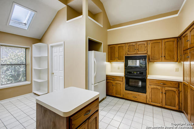 Image 6 of 25 For 8826 Lost Woods