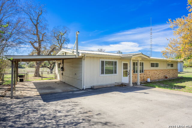 Image 3 of 36 For 4317 State Hwy 173