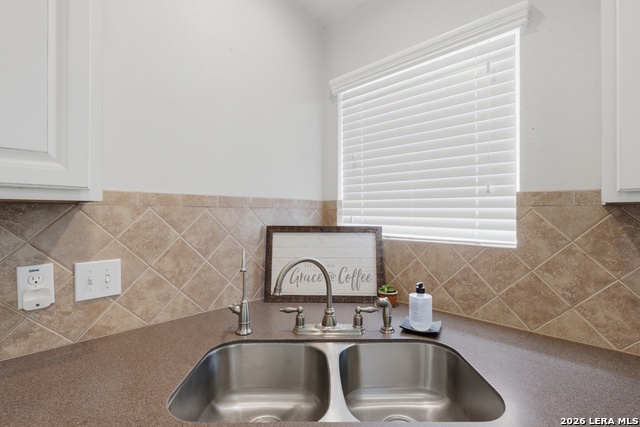 Image 14 of 35 For 1003 Lariat  