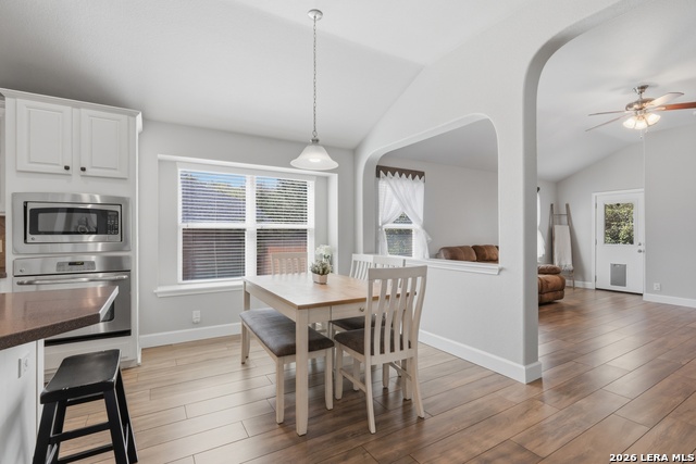 Image 18 of 35 For 1003 Lariat  