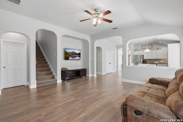 Image 6 of 35 For 1003 Lariat  