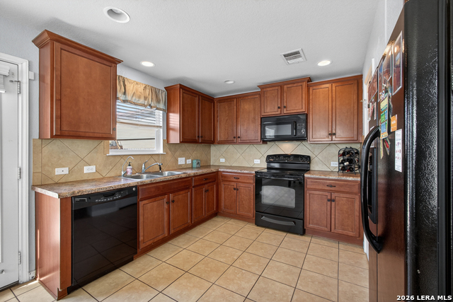 Image 10 of 31 For 2408 Kolton Str