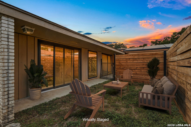 Image 12 of 13 For 8390 Verde N 2