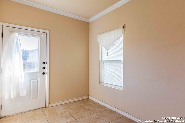 Image 12 of 30 For 5738 Golf Heights  2