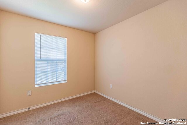 Image 20 of 30 For 5738 Golf Heights  2