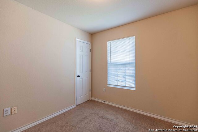 Image 21 of 30 For 5738 Golf Heights  2