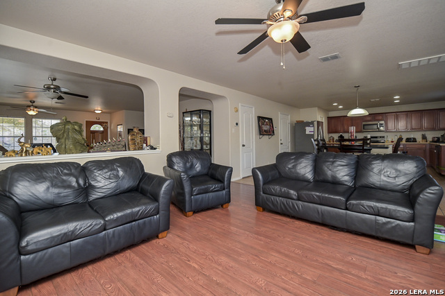 Image 14 of 42 For 7207 Avery  