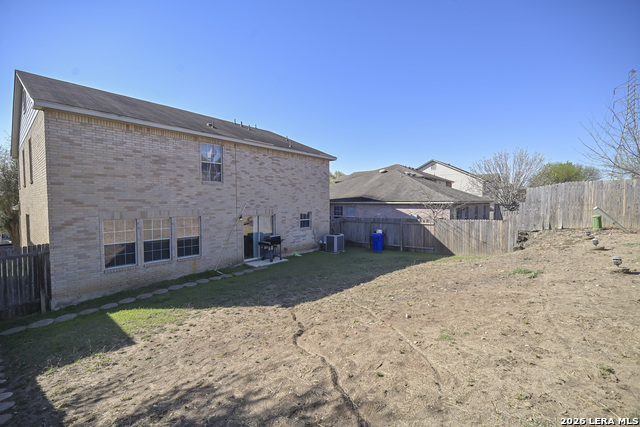 Image 39 of 42 For 7207 Avery  