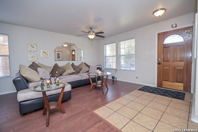 Image 6 of 42 For 7207 Avery  