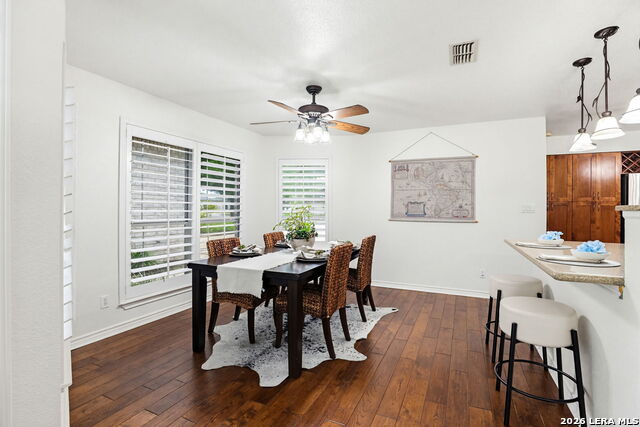 Image 11 of 46 For 2206 South Abbey Loop