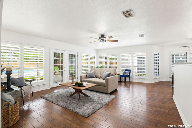 Image 7 of 46 For 2206 South Abbey Loop