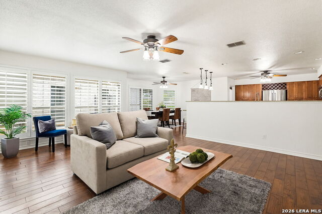 Image 9 of 46 For 2206 South Abbey Loop