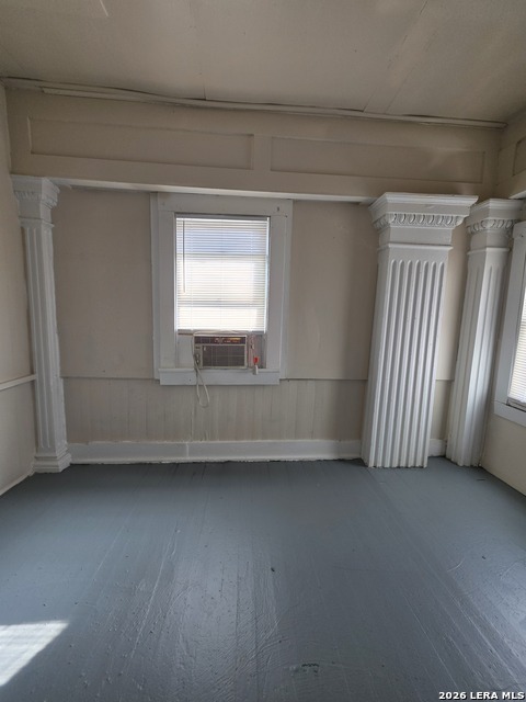 Image 12 of 23 For 124 Ashby E 6