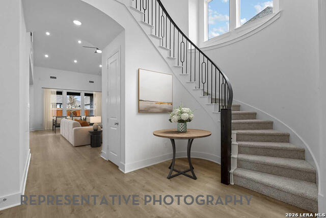 Image 5 of 8 For 6999 Hallie Hunt