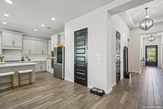 Image 4 of 35 For 14319 Apache Wls