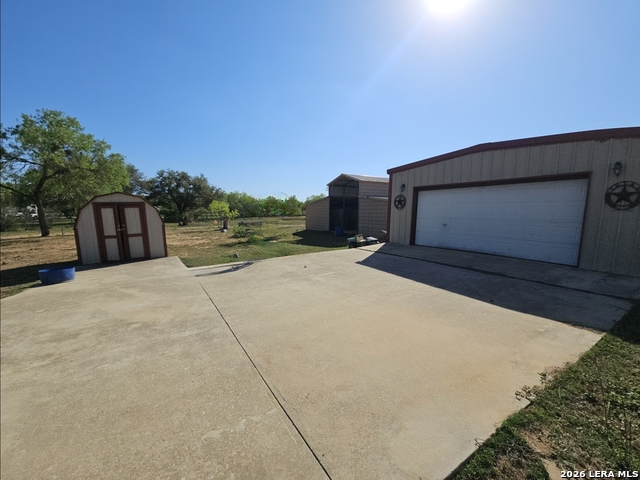 Image 39 of 40 For 307 Homeridge