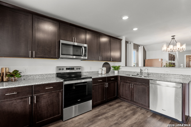 Image 15 of 35 For 12325 Vaquera Bend