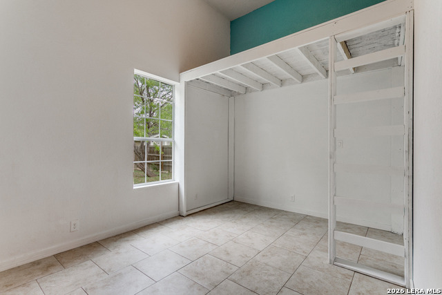 Image 21 of 25 For 7723 Shetland