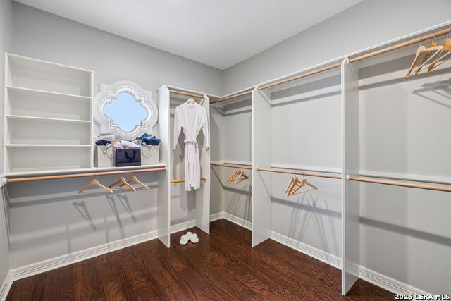 Image 16 of 45 For 3 Kings Mill