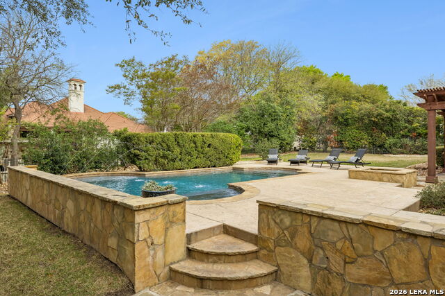 Image 34 of 45 For 3 Kings Mill