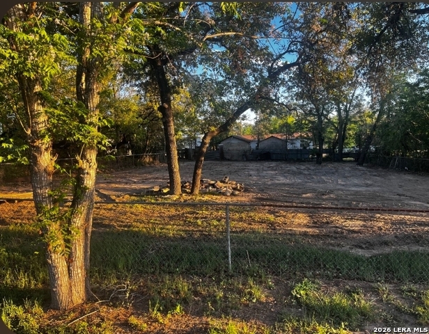 Image 3 of 5 For 369 Gateway  