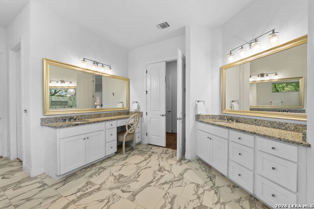 Image 15 of 49 For 956 Jenny Leigh