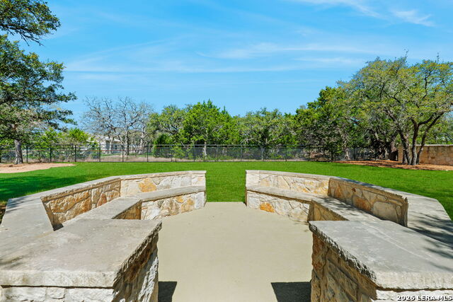 Image 43 of 49 For 956 Jenny Leigh