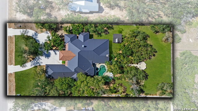 Image 47 of 49 For 956 Jenny Leigh